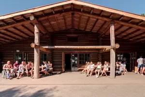 Virtuele tour Jongeren Camping Dennenoord Giethmen