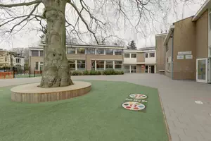 Virtuele tour Basisschool Koningin Emmaschool - Bussum Virtuele tour Basisschool Koningin Emmaschool - Bussum